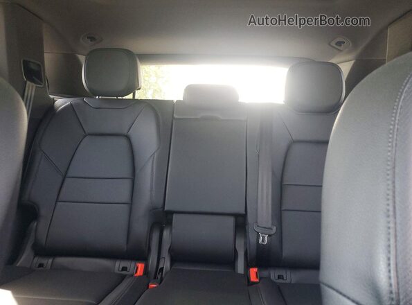 WP1AA2AY2RDA10535 2024 PORSCHE CAYENNE Black Vista de los asientos traseros