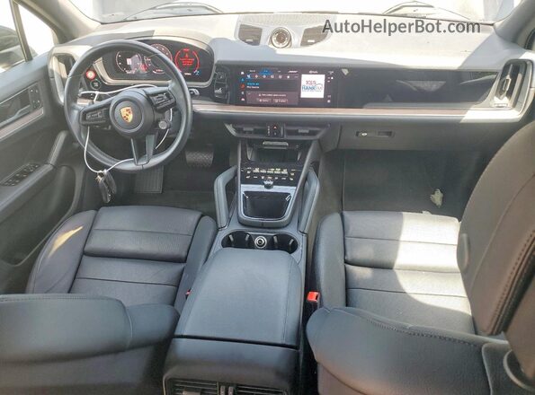 WP1AA2AY2RDA10535 2024 PORSCHE CAYENNE Black Vista del salpicadero