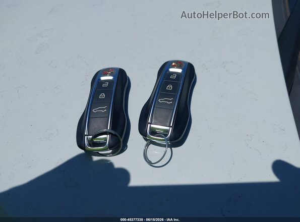 WP1AA2AY4NDA04231 2022 PORSCHE CAYENNE Белый Вид панели приборов