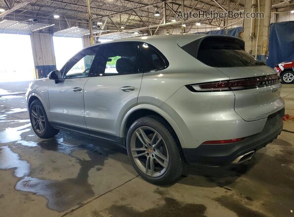 WP1AA2AY5TDA00802 2026 PORSCHE CAYENNE Silver Հետևի ձախ