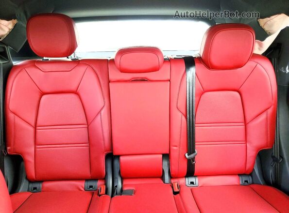 WP1AA2AY6PDA06517 2023 PORSCHE CAYENNE Белый Вид задних сидений