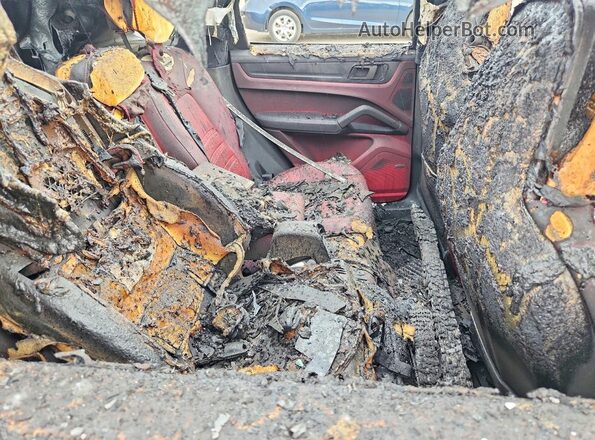 WP1AA2AY9KDA02924 2019 PORSCHE CAYENE Burn 