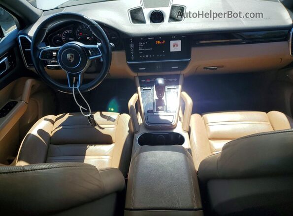 WP1AA2AY9KDA06830 2019 PORSCHE CAYENNE White Dashboard view