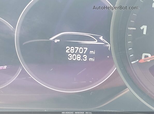 WP1AA2AY9NDA04922 2022 PORSCHE CAYENNE White 