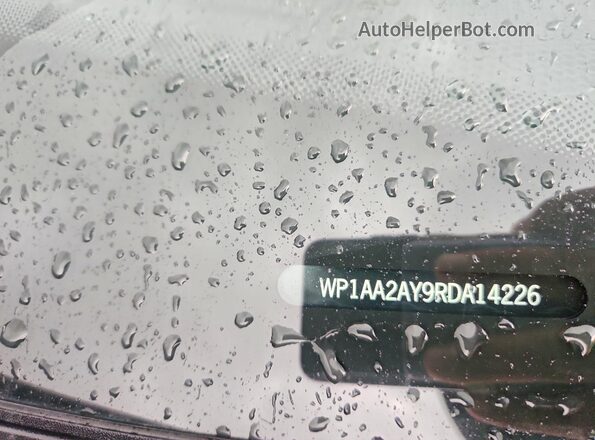 WP1AA2AY9RDA14226 2024 PORSCHE CAYENNE Tan ძრავის განყოფილების ხედი