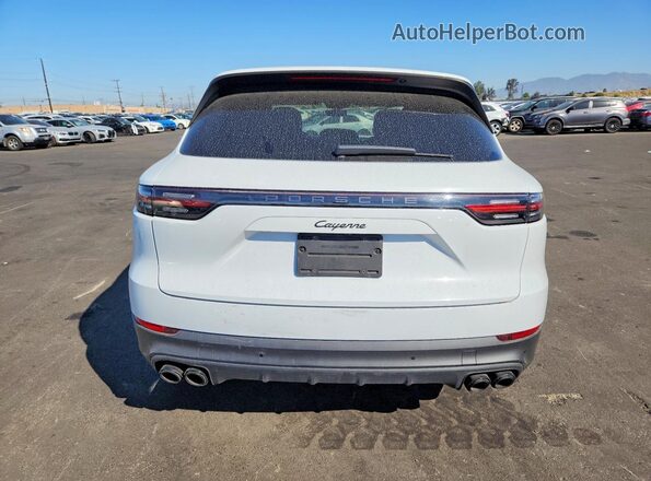 WP1AA2AYXNDA01494 2022 PORSCHE CAYENNE Белый Вид сзади