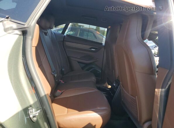 WP1AA2XA3TL000066 2026 PORSCHE MACAN Green Widok tylnych siedzeń