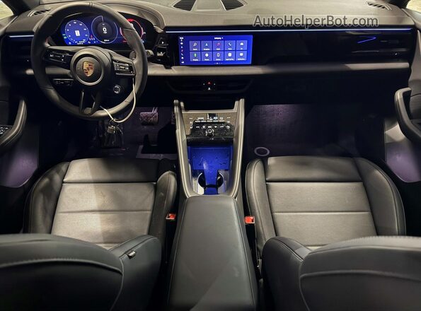 WP1AA2XA5SL002111 2025 PORSCHE MACAN Gray Առջևի վահանակի տեսք