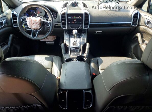 WP1AB2A20HLA50223 2017 PORSCHE CAYENNE Black Widok deski rozdzielczej