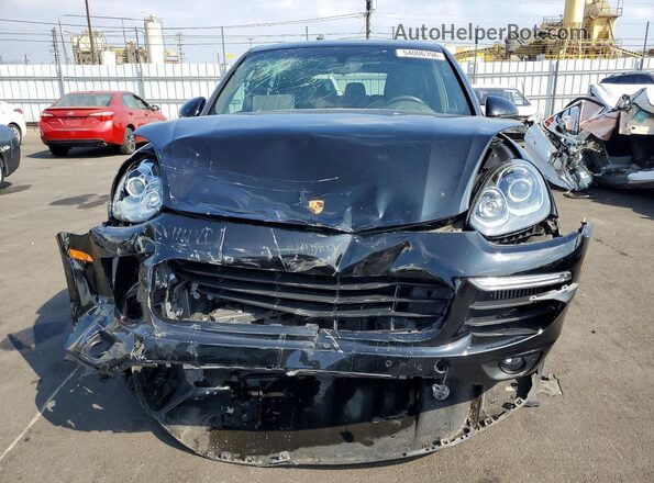 WP1AB2A20HLA50223 2017 PORSCHE CAYENNE Black Widok z przodu