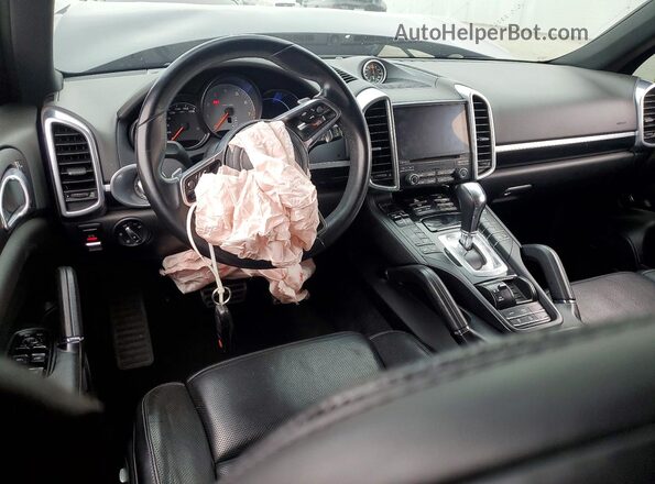 WP1AB2A20JLA61311 2018 PORSCHE CAYENNE Black წინა პანელის ხედი