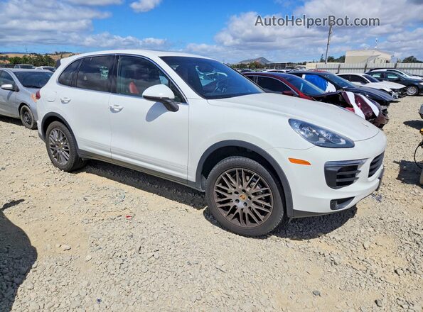 WP1AB2A25HLA52601 2017 PORSCHE CAYENNE White Front right
