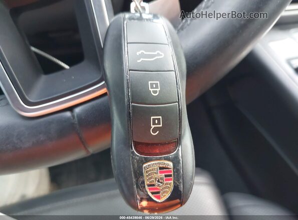 WP1AB2A51MLB34104 2021 PORSCHE MACAN Gray Vista del salpicadero