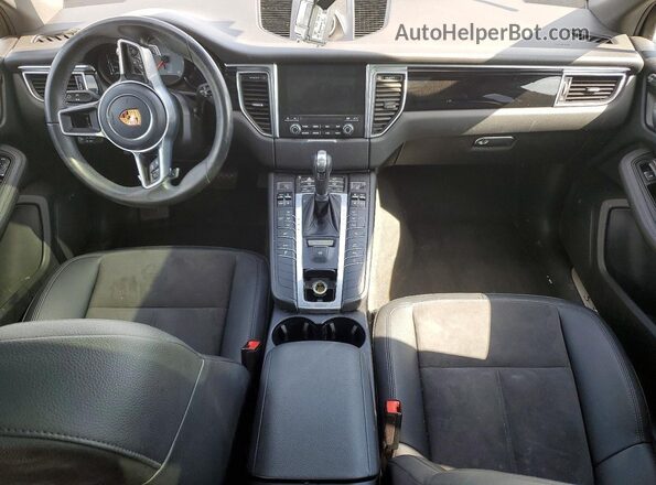 WP1AB2A54JLB40457 2018 PORSCHE MACAN Black Widok deski rozdzielczej