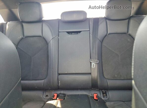 WP1AB2A54JLB40457 2018 PORSCHE MACAN Black Widok tylnych siedzeń