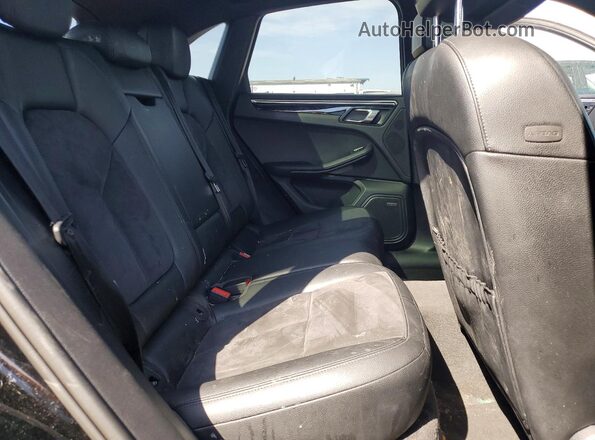WP1AB2A54JLB40457 2018 PORSCHE MACAN Black Widok wnętrza z tyłu