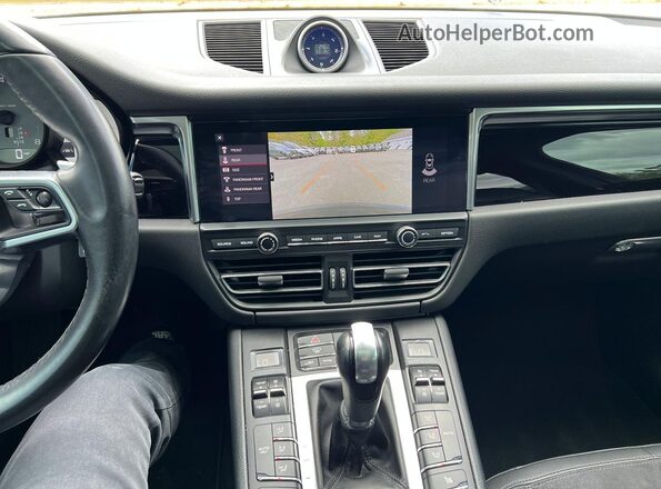 WP1AB2A54KLB30089 2019 PORSCHE MACAN Черный Вид щитка приборов