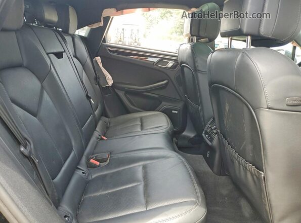 WP1AB2A55LLB36131 2020 PORSCHE MACAN Black Вид задньої частини салону