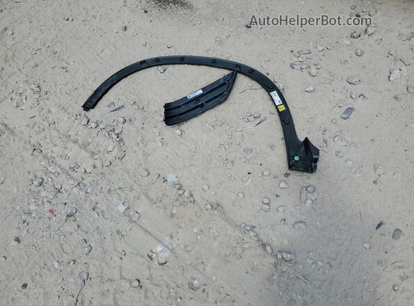 WP1AB2A55LLB36131 2020 PORSCHE MACAN Black Вид наклейки з VIN-кодом