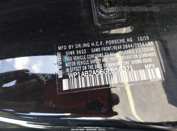 WP1AB2A56GLB58371 2016 PORSCHE MACAN Black Engine compartment view