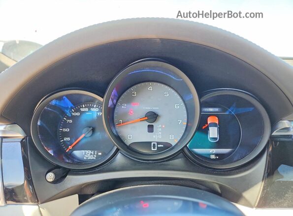 WP1AB2A58JLB36105 2018 PORSCHE MACAN Black Вид щитка приладів
