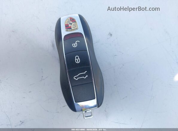 WP1AB2A59GLB52886 2016 PORSCHE MACAN Black Dashboard view
