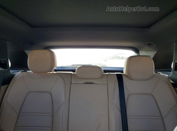 WP1AB2AY6MDA29028 2021 PORSCHE CAYENNE Black უკანა სავარძლების ხედი