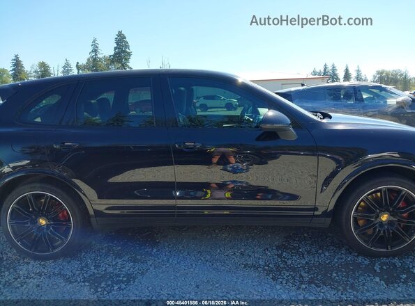 WP1AC2A29GLA88402 2016 PORSCHE CAYENNE Черный Вид задней части салона