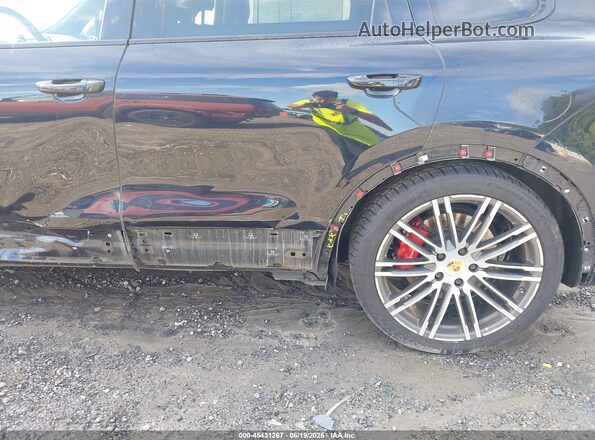 WP1AD2A27HLA82225 2017 PORSCHE CAYENNE Black 