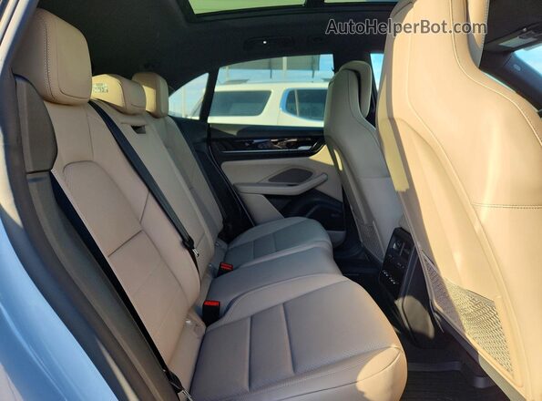 WP1AD2XA3SL076537 2025 PORSCHE MACAN Gray Widok tylnych siedzeń
