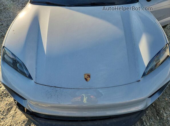 WP1AD2XA3SL076537 2025 PORSCHE MACAN Gray Widok wnętrza z tyłu