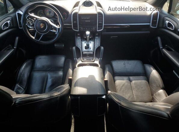 WP1AE2A20HLA71998 2017 PORSCHE CAYENNE Черный Вид панели приборов