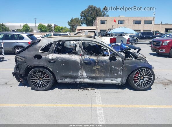 WP1AF2A51SLB51745 2025 PORSCHE MACAN Blue Widok wnętrza z tyłu