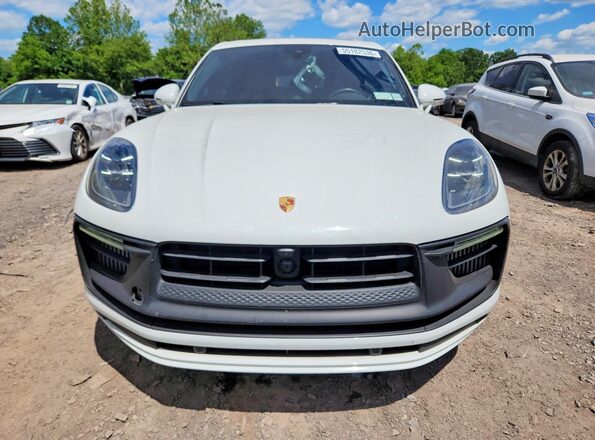 WP1AF2A57RLB55079 2024 PORSCHE MACAN White 