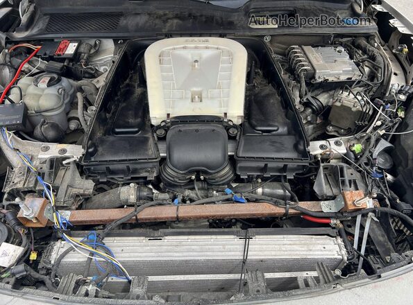 WP1AF2AY1MDA36070 2021 PORSCHE CAYENNE Gray Առջևի վահանակի տեսք