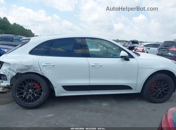 WP1AG2A58HLB50436 2017 PORSCHE MACAN White Սալոնի 360 աստիճան տեսք