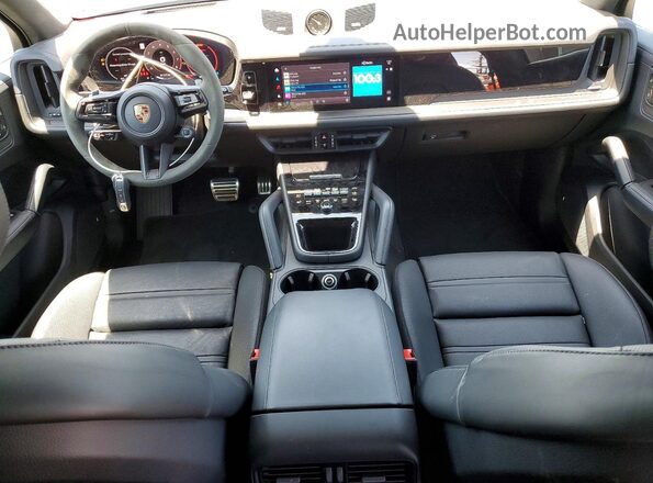 WP1AG2AY3SDA25629 2025 PORSCHE CAYENNE Blue Vista del salpicadero