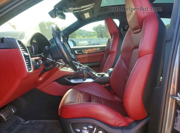 WP1AH2AY6LDA44156 2020 PORSCHE CAYENNE Gray Vista interior delantera