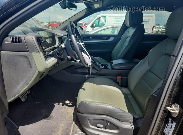 WP1AL2AY8RDA32162 2024 PORSCHE CAYENNE Black 