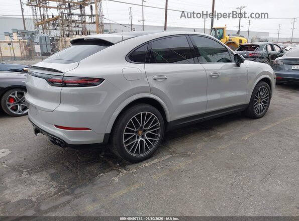 WP1BA2AY6MDA43356 2021 PORSCHE CAYENNE Cream Tył prawy