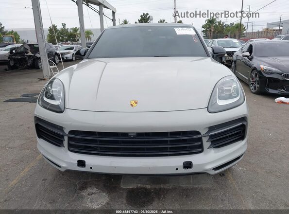 WP1BA2AY6MDA43356 2021 PORSCHE CAYENNE Cream Widok wnętrza z tyłu