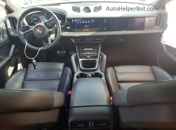 WP1BG2AY4SDA43240 2025 PORSCHE CAYENNE Black 