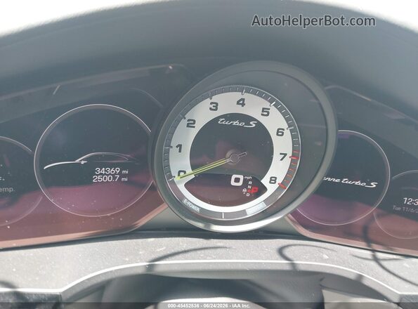 WP1BH2AY0NDA59081 2022 PORSCHE CAYENNE Gray Հետևի նստատեղերի տեսք