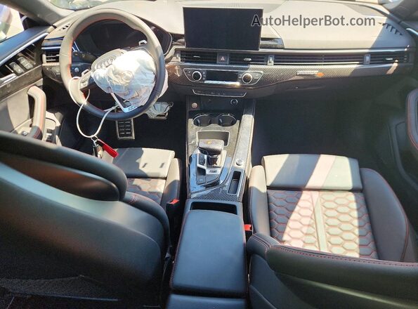 WUAAWCF54SA902027 2025 AUDI RS5 Black Առջևի վահանակի տեսք