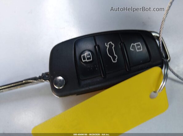 WUABWGFF8J1902650 2018 AUDI RS3 Gray Vista del salpicadero