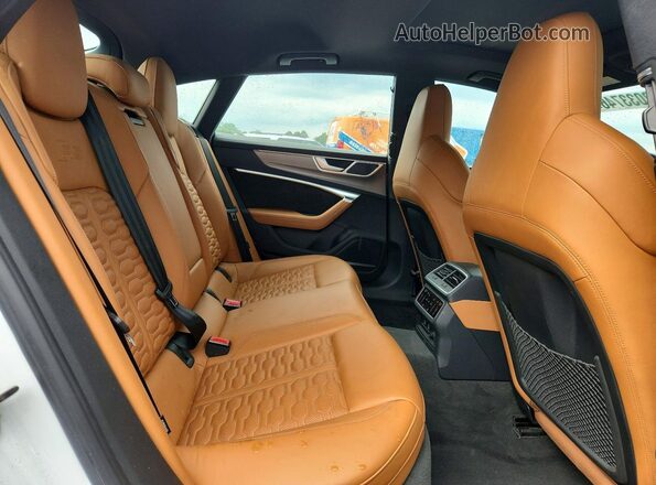 WUAPCBF20MN901083 2021 AUDI RS7 White Rear seats view
