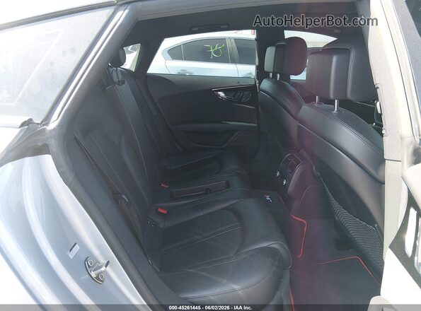 WUAW2BFCXGN902849 2016 AUDI RS7 Silver VIN կոդի պիտակի տեսք