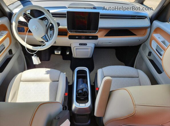 WVG6YVEB5SH010677 2025 VOLKSWAGEN ID Оранжевый Вид панели приборов