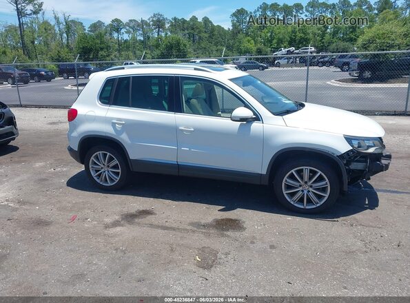WVGAV7AX0GW585255 2016 VOLKSWAGEN TIGUAN White 360 interior view