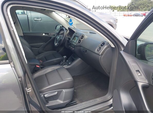 WVGAV7AX0GW608341 2016 VOLKSWAGEN TIGUAN Gray Вид салону спереду
